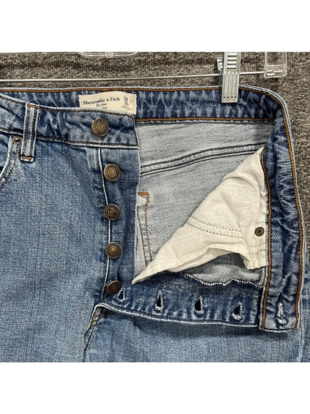 Abercrombie Fitch Curve Love Mom Jeans Womens 10 High Rise Button Fly Raw Hem